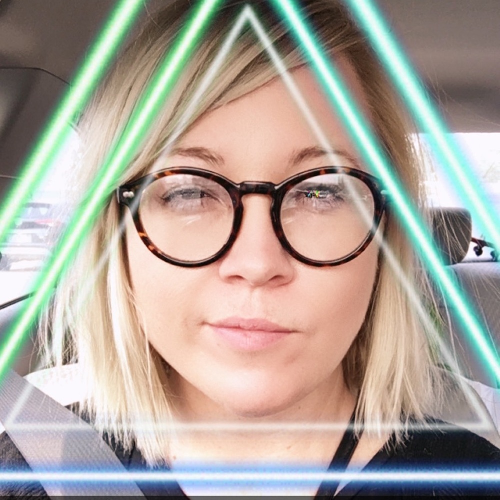 Meet your Posher, Leah